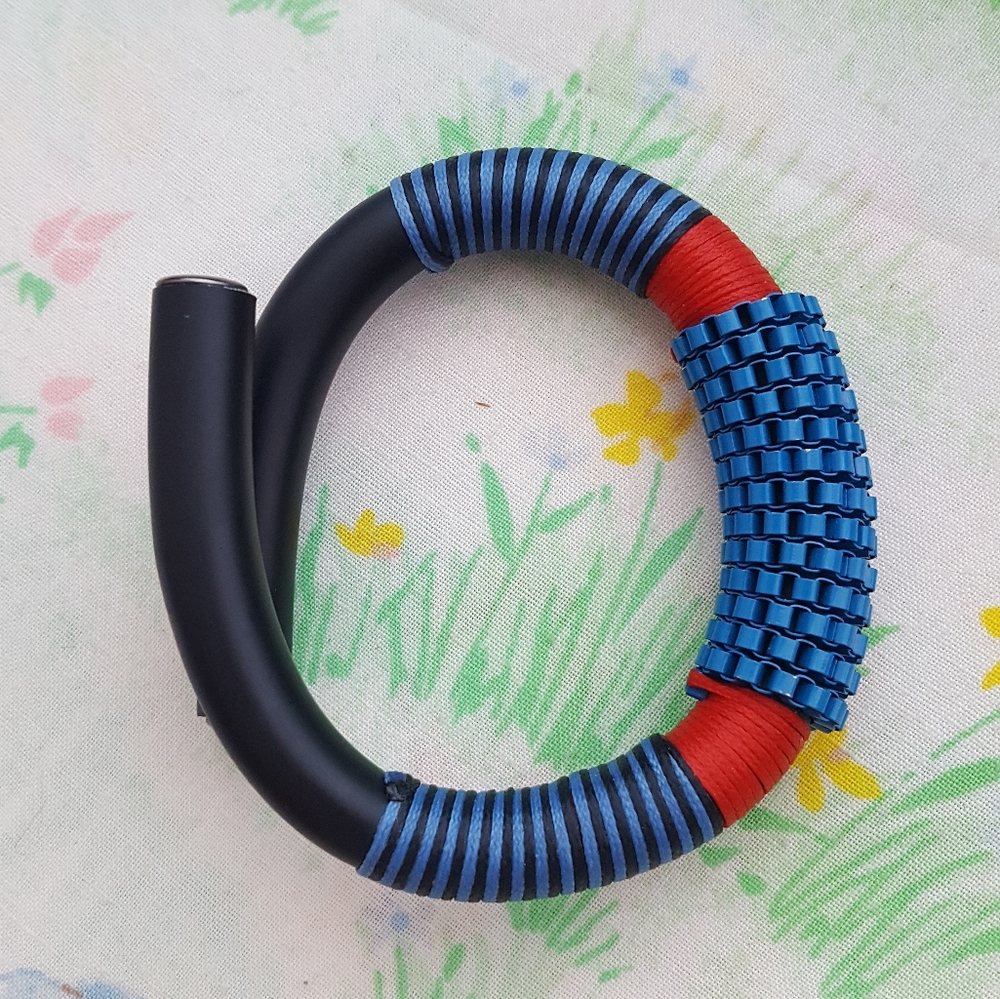 🌙​Vintage 80s Postmodern Industrial Rubber Cuff Bracelet